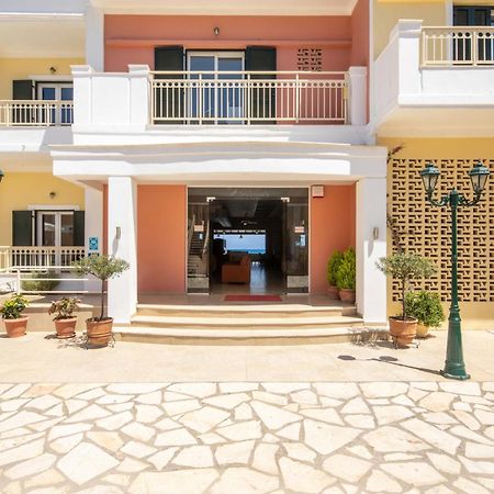 Hotel Rossis Mesongí エクステリア 写真