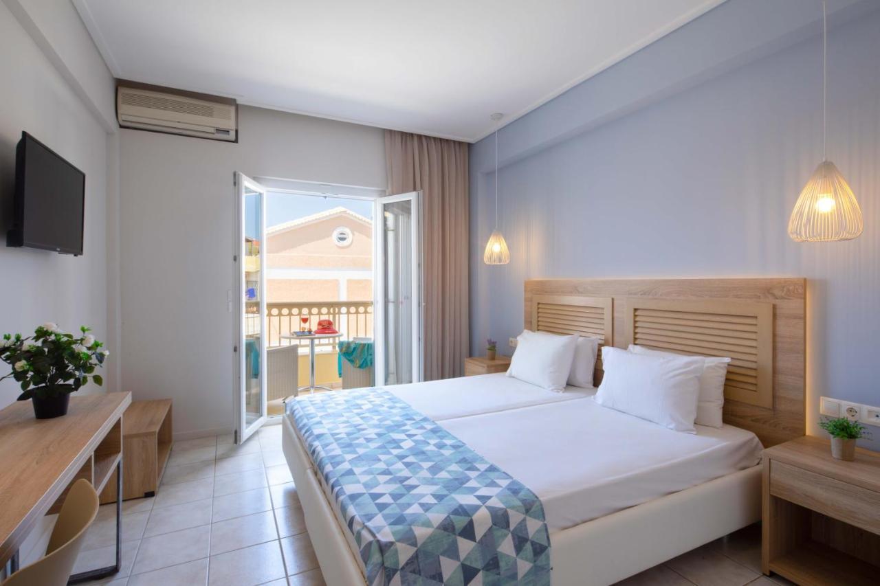 Hotel Rossis Mesongí エクステリア 写真