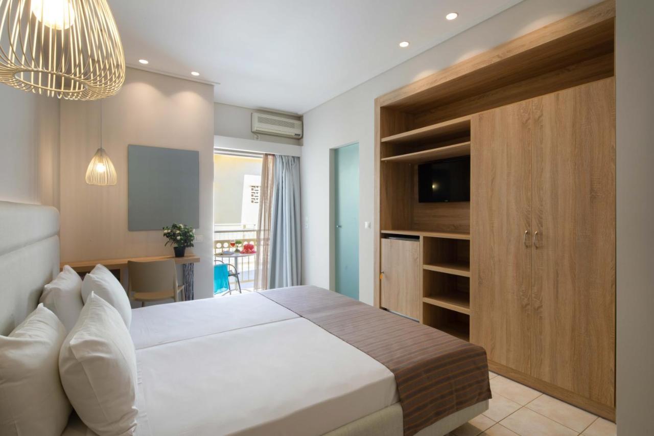 Hotel Rossis Mesongí エクステリア 写真