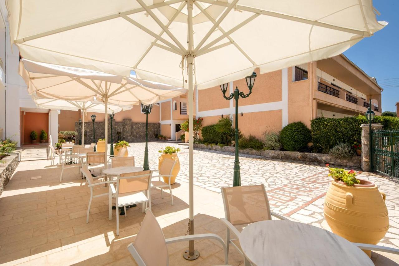 Hotel Rossis Mesongí エクステリア 写真